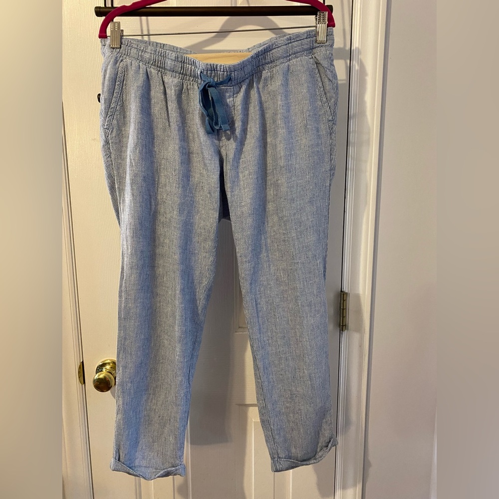 Old Navy maternity pants, white blue stripe, linen rayon, ankle